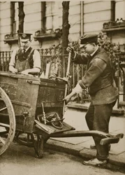Dos instaladores de gas de Londres